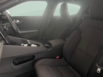 Used Polestar Polestar 2 2022 for sale - 79355372: Photo
