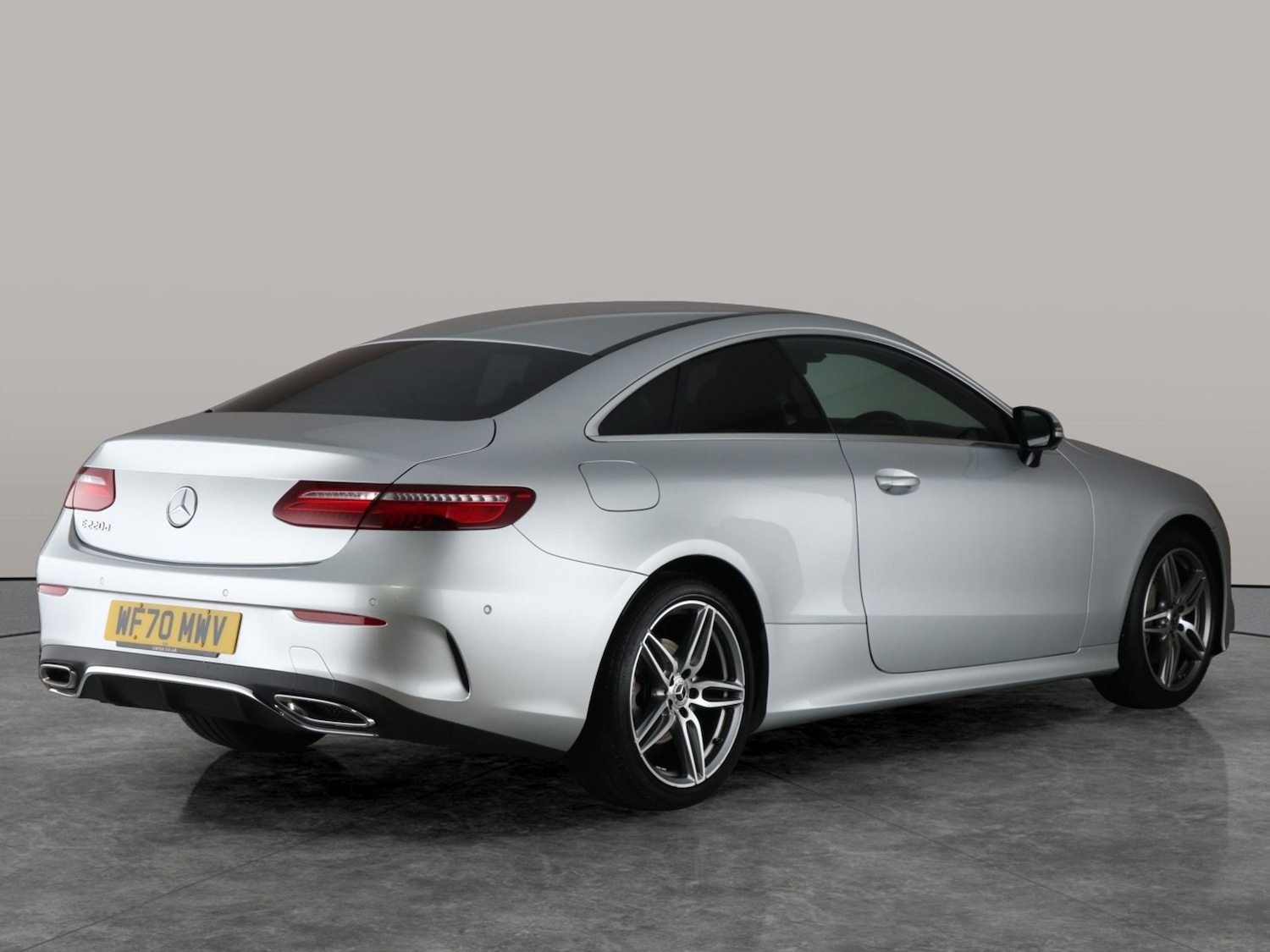 Used Mercedes-Benz E Class 2020 for sale - 76342410: Photo 12