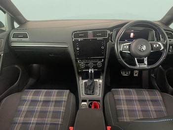 Used Volkswagen Golf 2020 for sale - 76518331: Photo