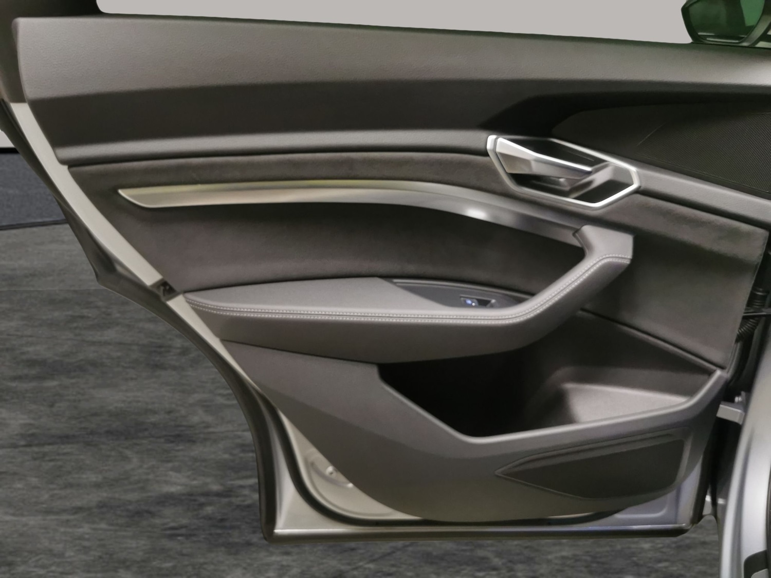 Used Audi e-tron 2022 for sale - 77592566: Photo 30