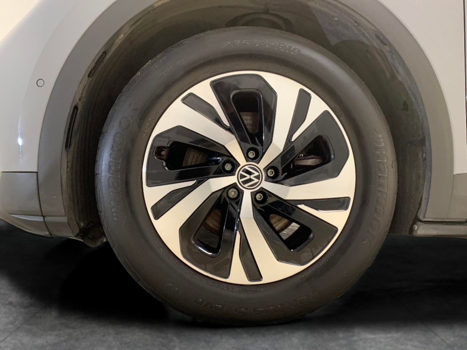 Used Volkswagen ID.4 2023 for sale - 76413115: Photo 31