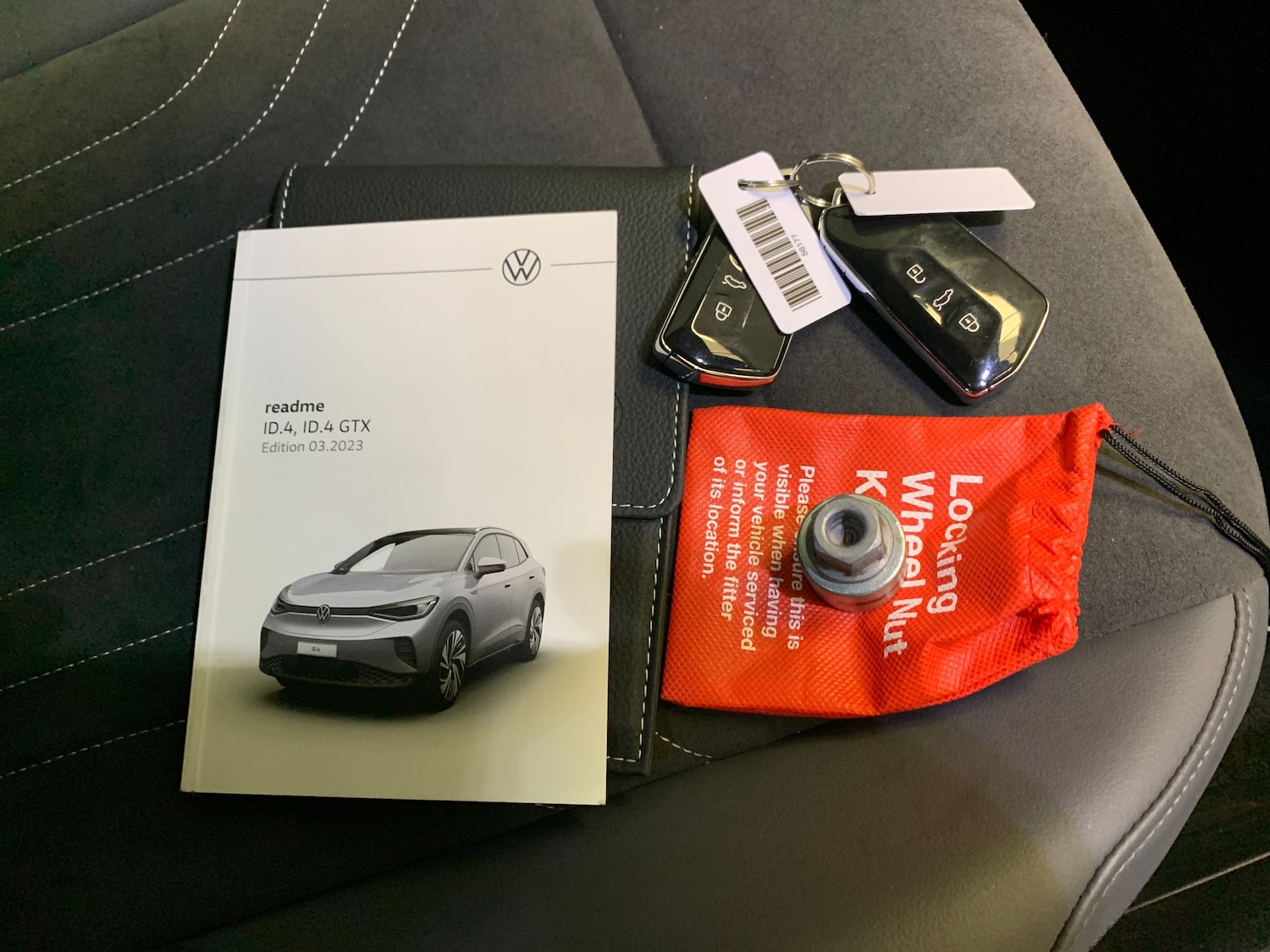 Used Volkswagen ID.4 2023 for sale - 76413115: Photo 42