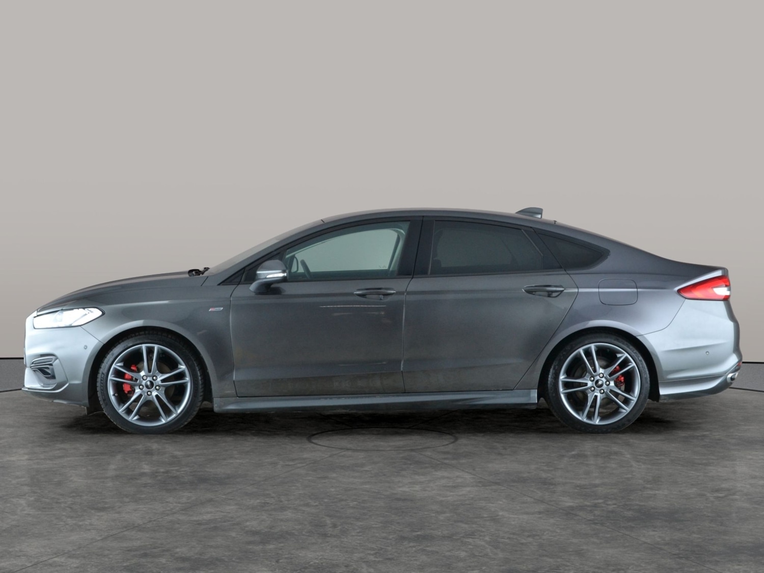 Used Ford Mondeo 2022 for sale - 77432370: Photo 12