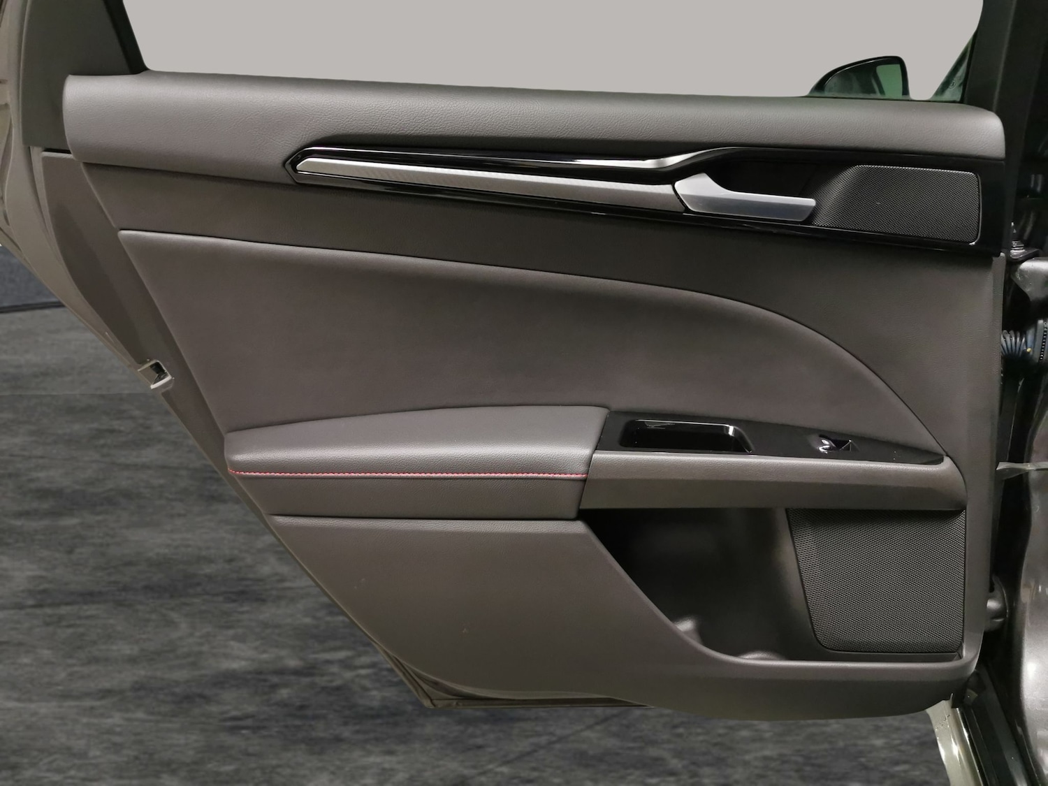 Used Ford Mondeo 2022 for sale - 77432370: Photo 25