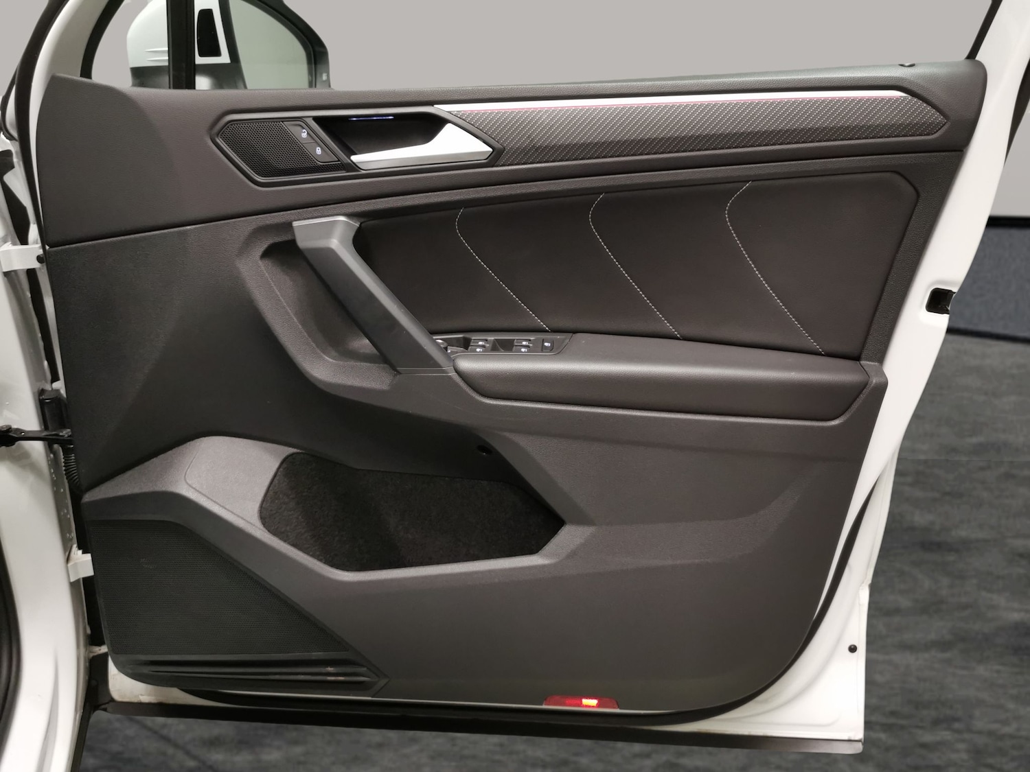 Used Volkswagen Tiguan 2023 for sale - 76722588: Photo 29