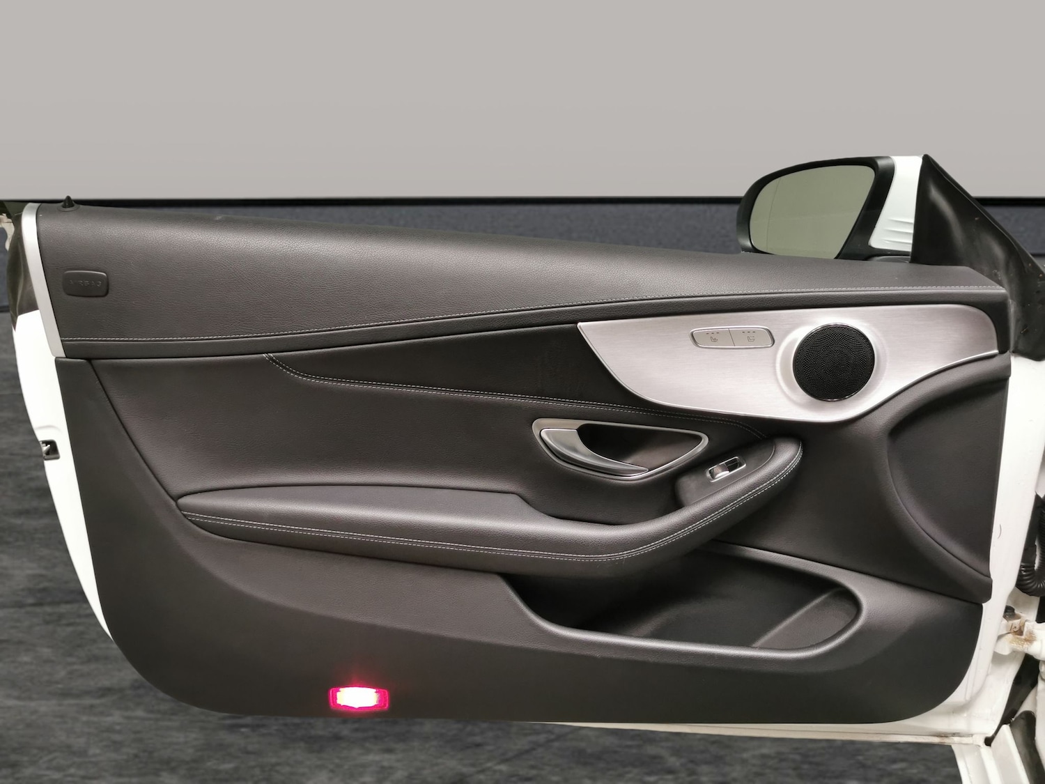 Used Mercedes-Benz C Class 2019 for sale - 76540372: Photo 29