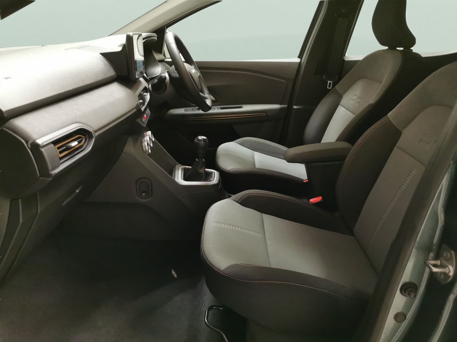 Used Dacia Sandero Stepway 2024 for sale - 76757240: Photo 4