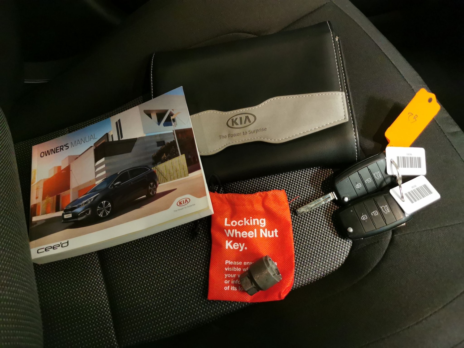 Used Kia Ceed 2016 for sale - 76384815: Photo 42