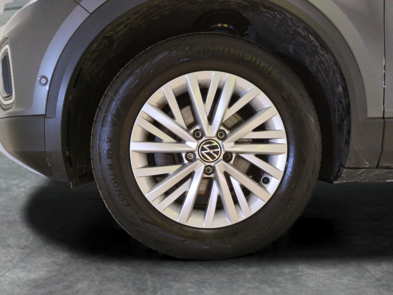 Used Volkswagen T-Roc 2023 for sale - 78142065: Photo 19