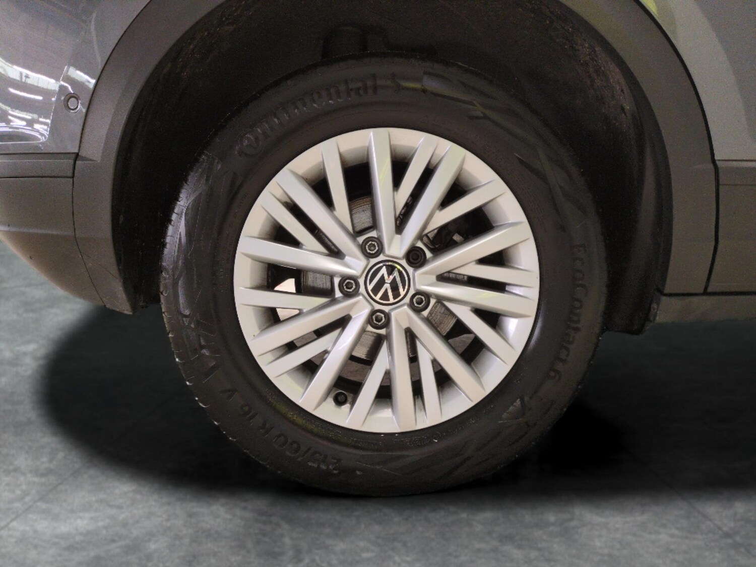 Used Volkswagen T-Roc 2023 for sale - 78142065: Photo 21