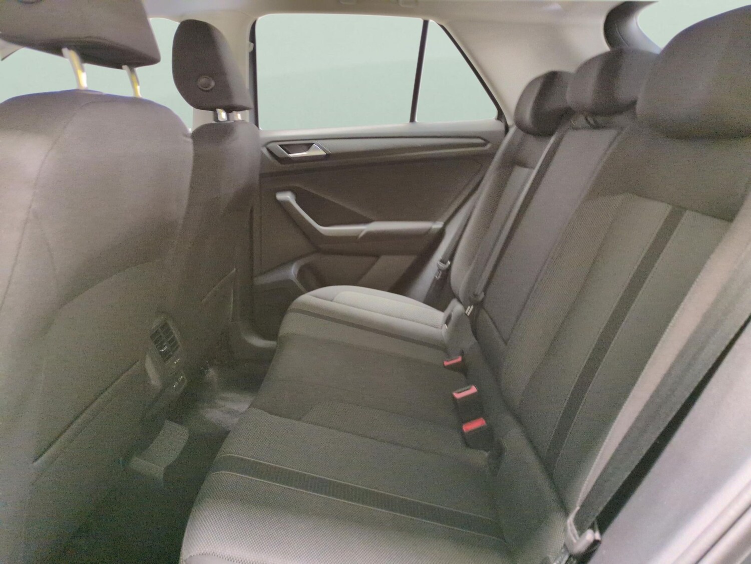 Used Volkswagen T-Roc 2023 for sale - 78142065: Photo 22