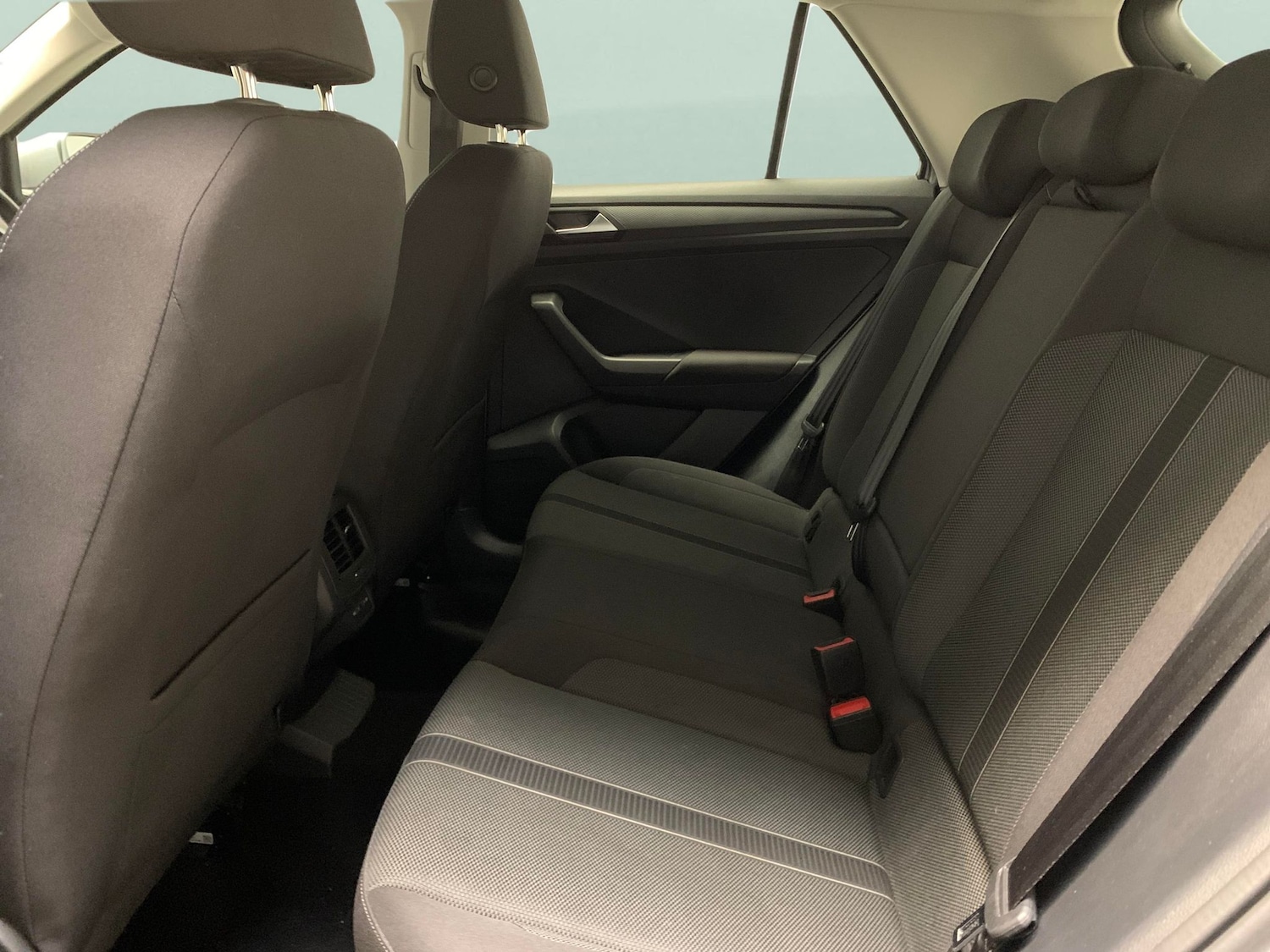 Used Volkswagen T-Roc 2023 for sale - 77321486: Photo 21