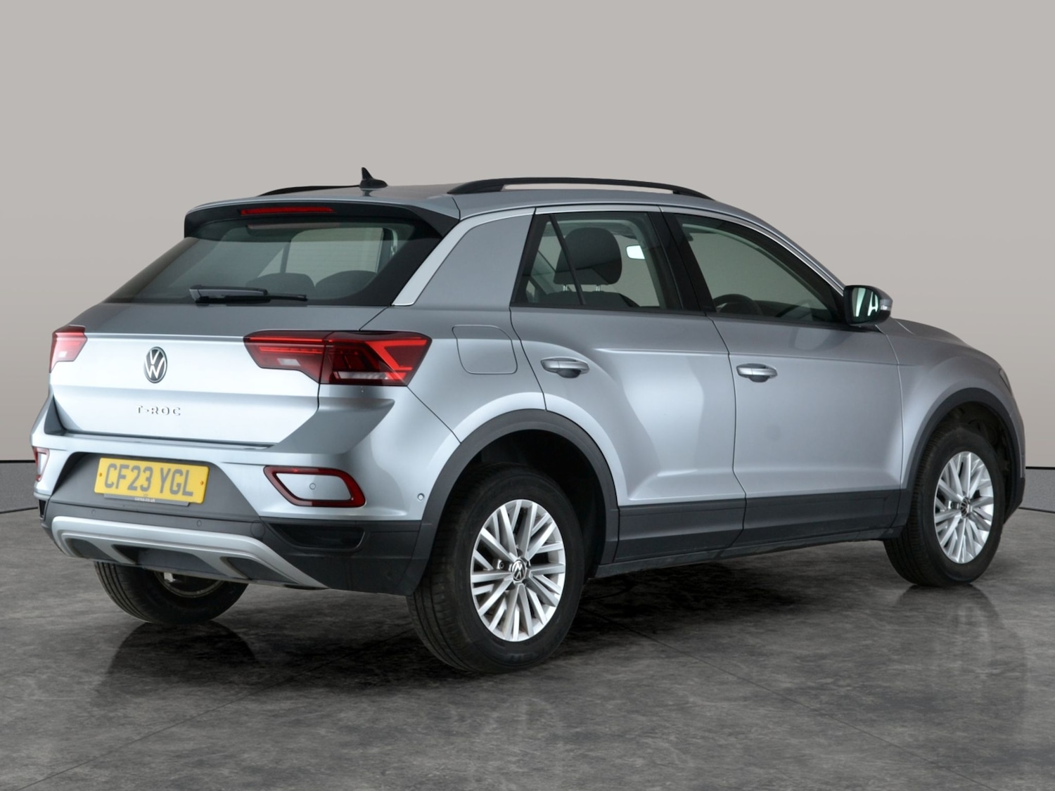 Used Volkswagen T-Roc 2023 for sale - 77321486: Photo 9