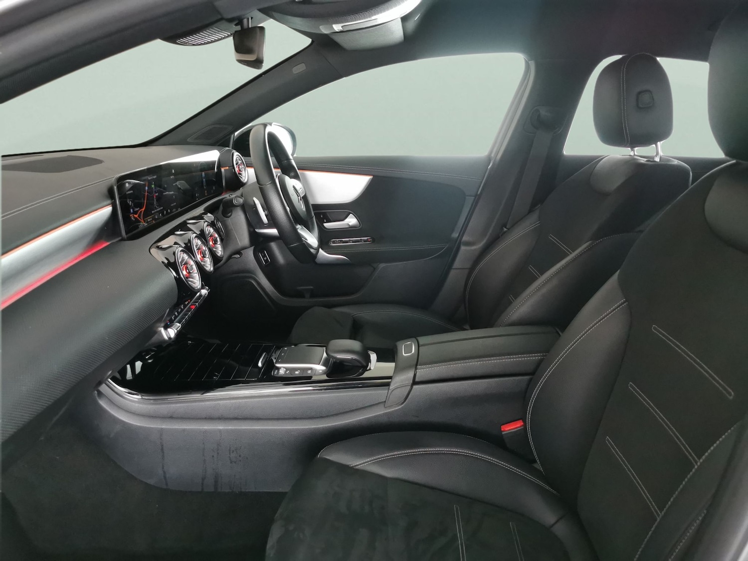 Used Mercedes-Benz A-Class 2021 for sale - 77127802: Photo 4