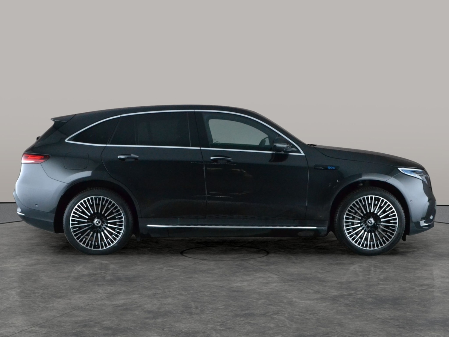 Used Mercedes-Benz EQC 2022 for sale - 77653450: Photo 10