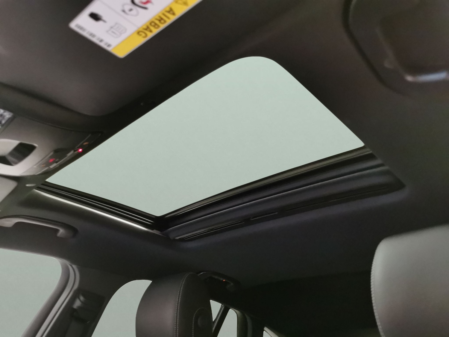 Used Mercedes-Benz EQC 2022 for sale - 77653450: Photo 5