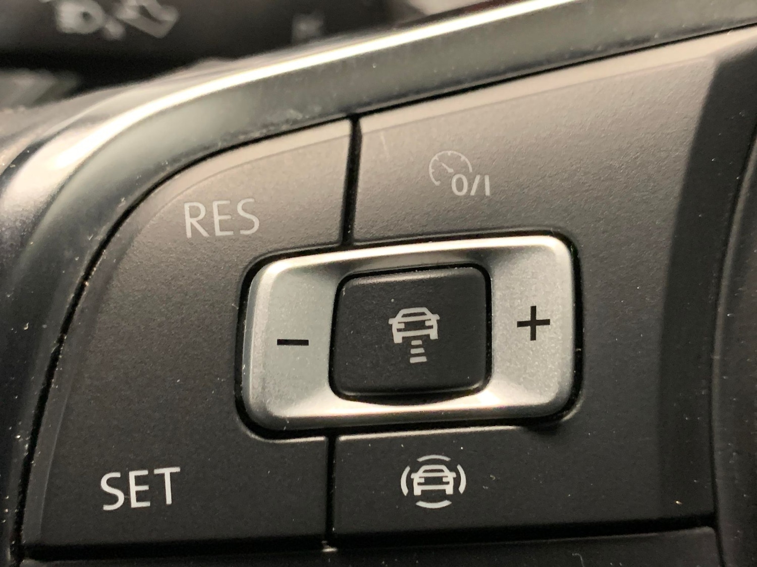 Used Volkswagen T-Roc 2021 for sale - 76555058: Photo 24