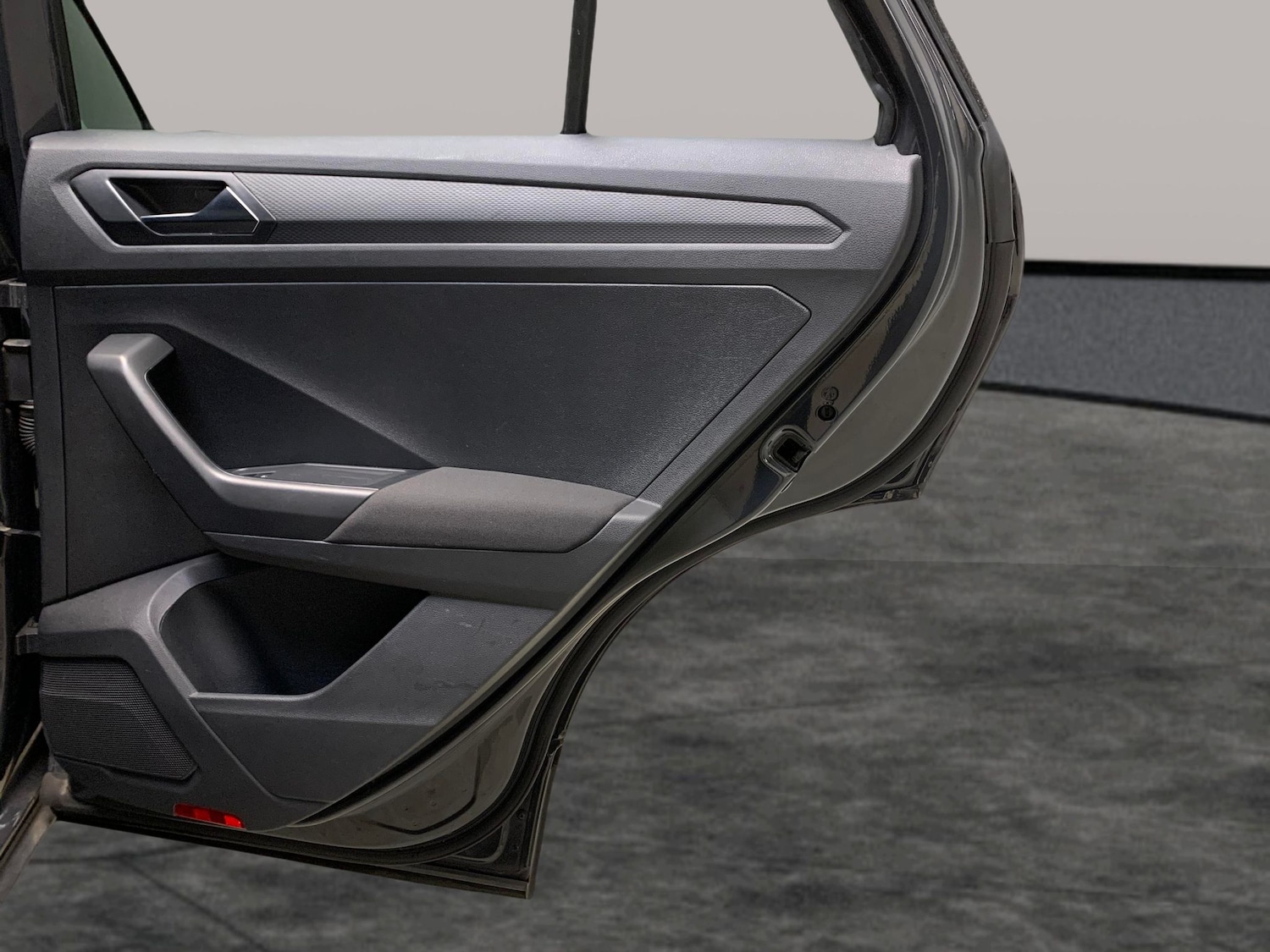 Used Volkswagen T-Roc 2021 for sale - 76555058: Photo 33