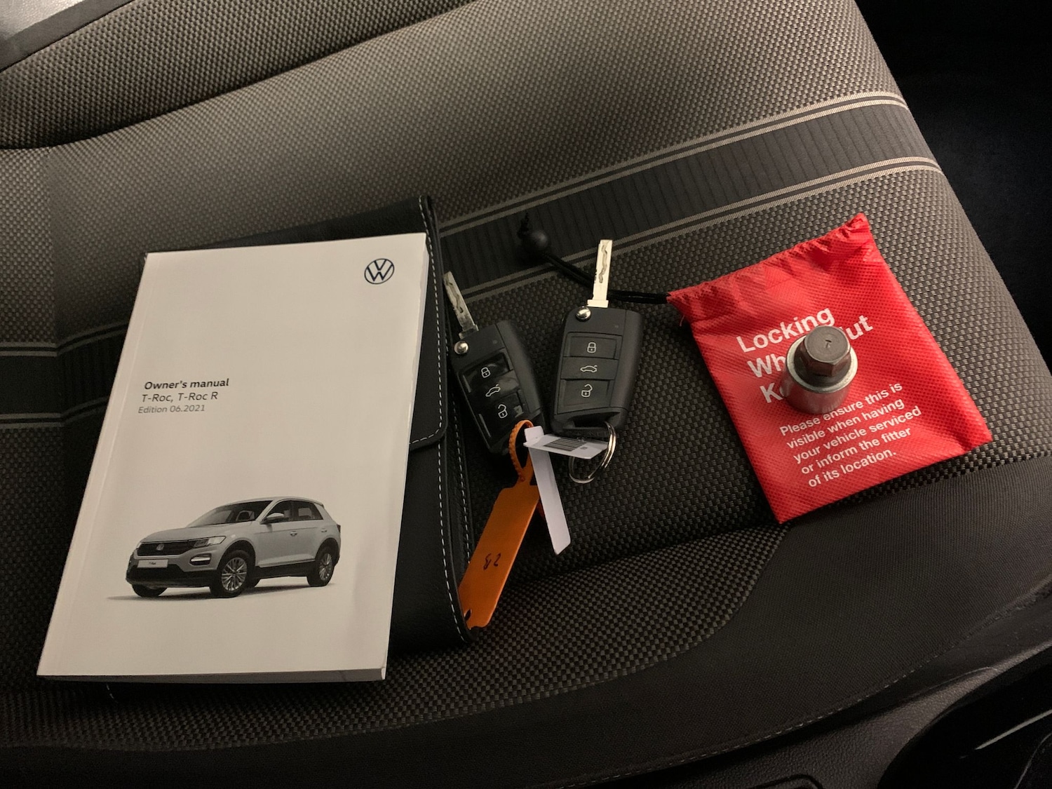 Used Volkswagen T-Roc 2021 for sale - 76555058: Photo 35