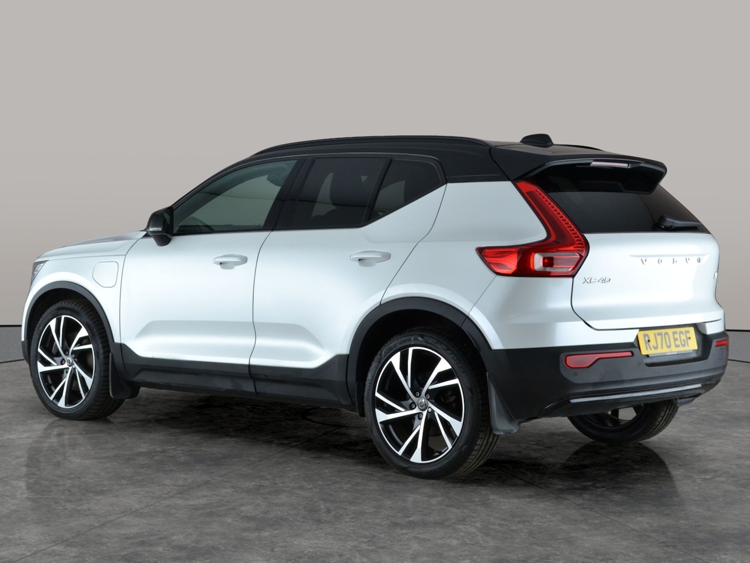 Used Volvo XC40 2020 for sale - 76940370: Photo 12