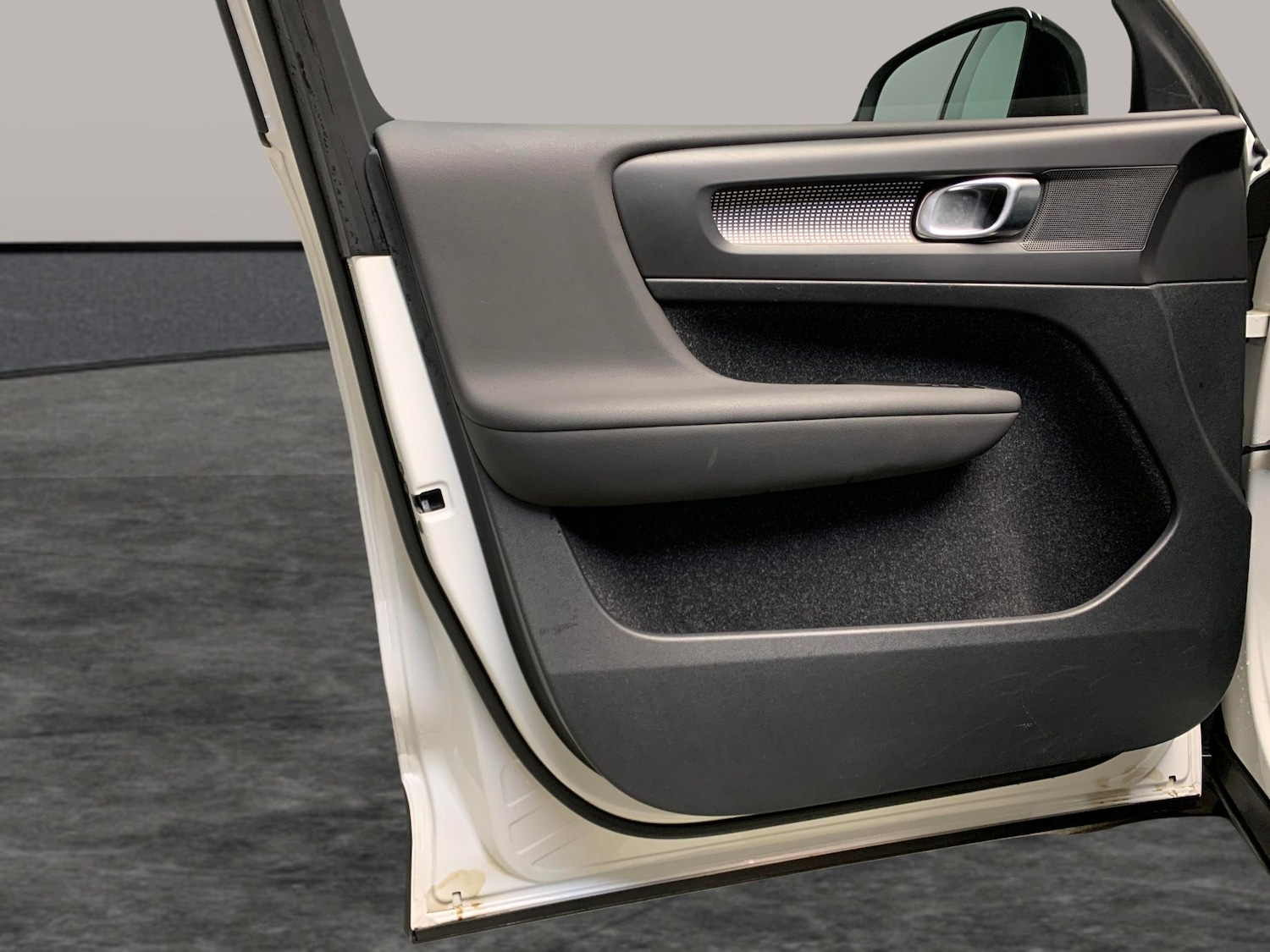 Used Volvo XC40 2020 for sale - 76940370: Photo 24