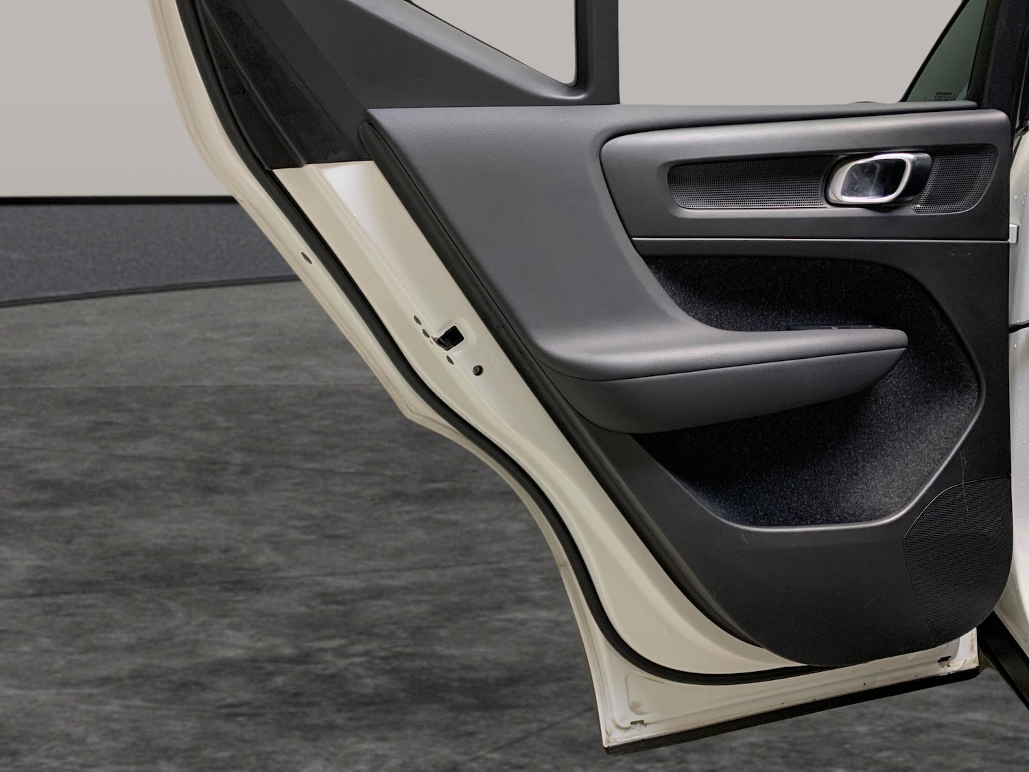 Used Volvo XC40 2020 for sale - 76940370: Photo 25