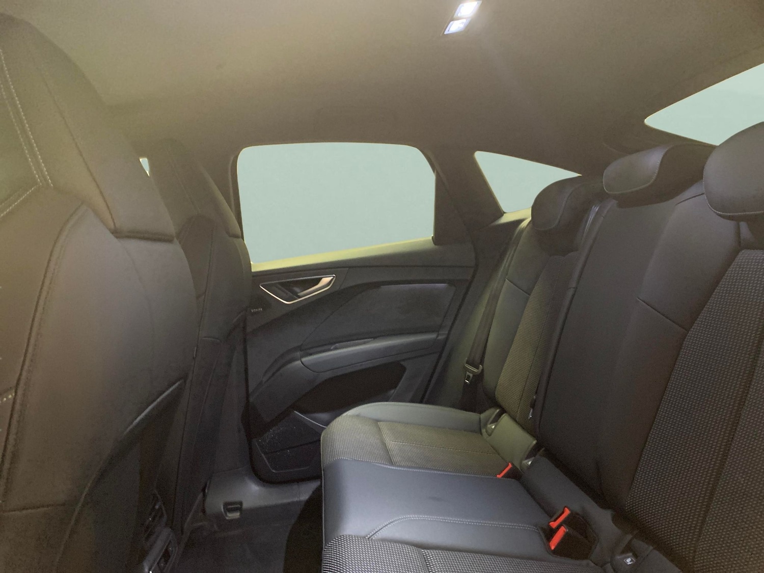 Used Audi Q4 e-tron 2022 for sale - 77398787: Photo 26