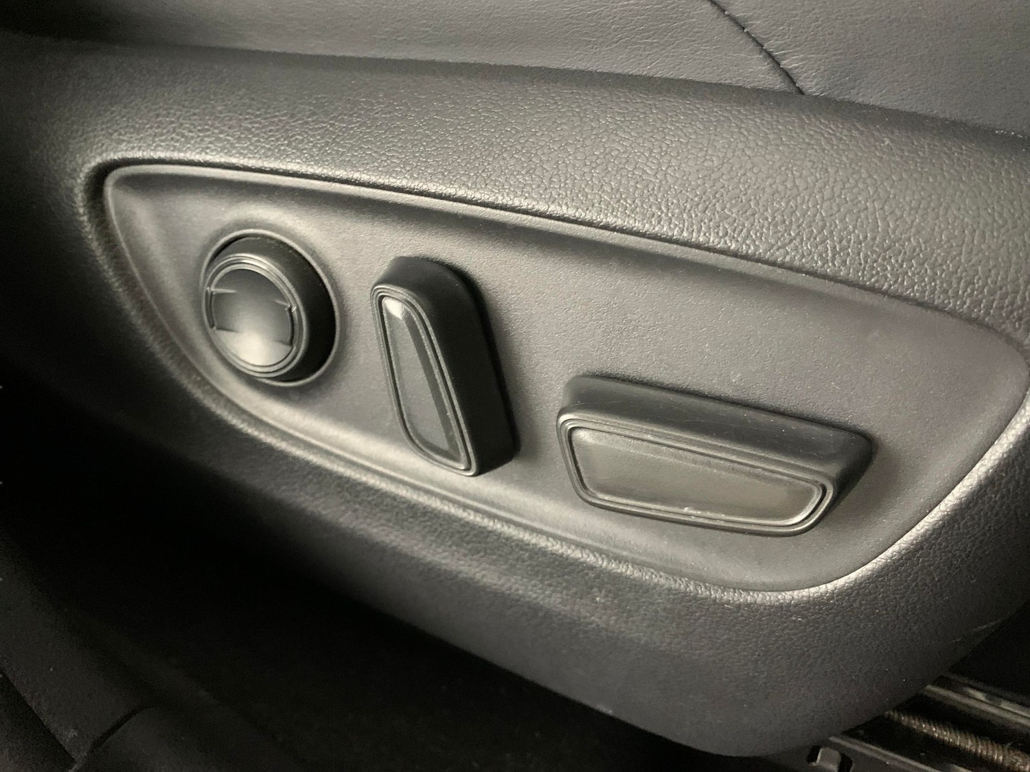 Used Toyota RAV4 2022 for sale - 77269706: Photo 23