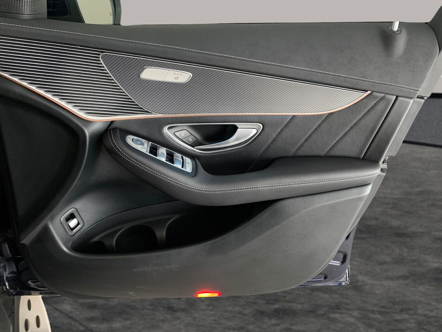 Used Mercedes-Benz EQC 2022 for sale - 76464291: Photo 43