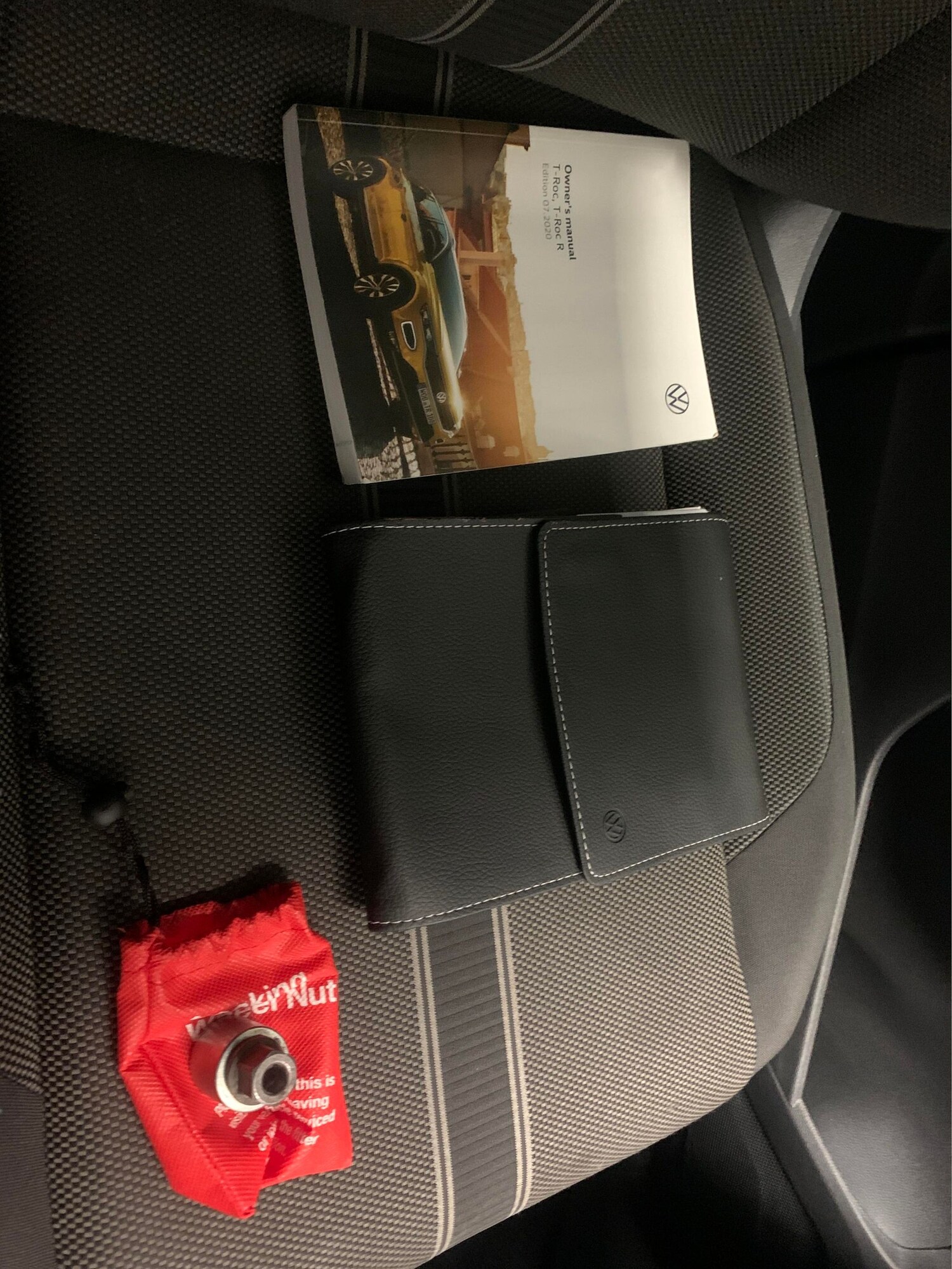 Used Volkswagen T-Roc 2021 for sale - 77679242: Photo 27