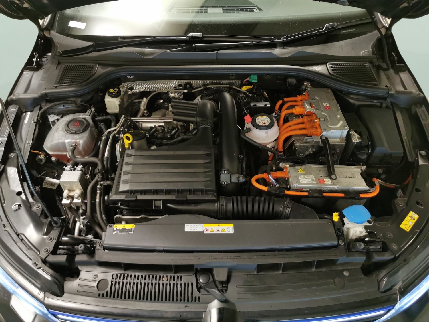 Used Volkswagen Golf 2022 for sale - 77051093: Photo 32