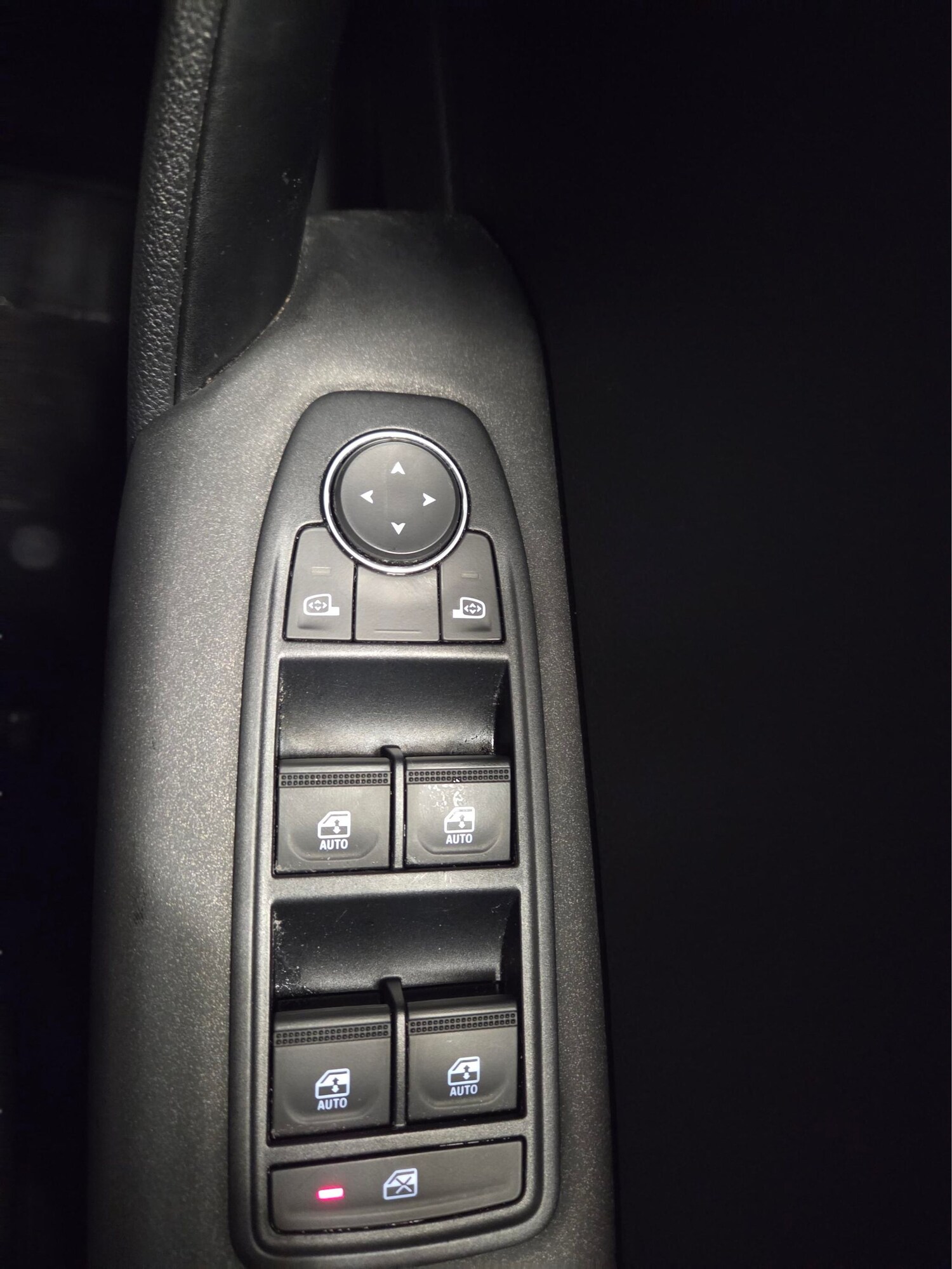 Used Renault Captur for sale - 77902125: Photo 14