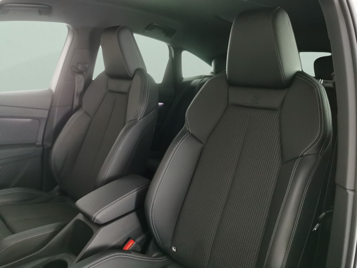 Used Audi Q4 e-tron 2022 for sale - 77715932: Photo 15