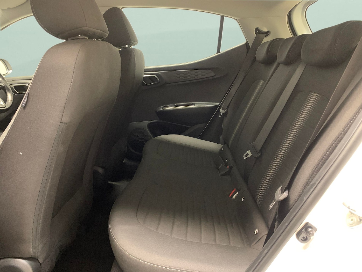 Used Hyundai i10 2022 for sale - 76682181: Photo 30