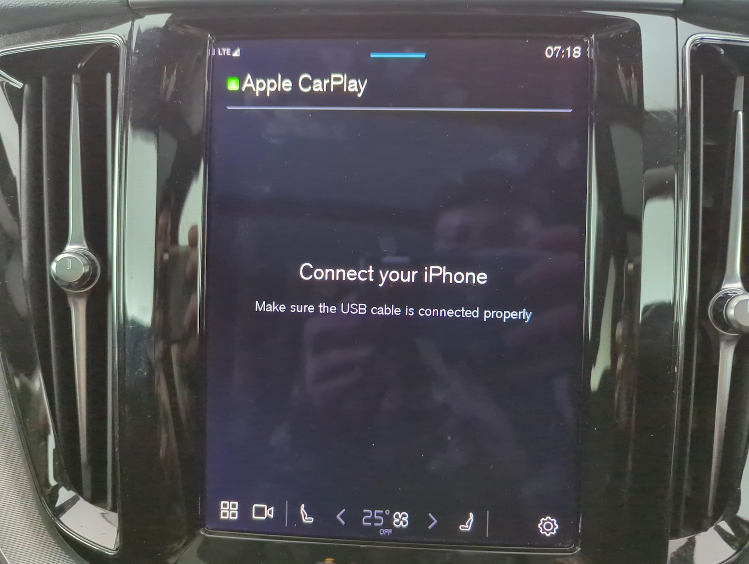 Used Volvo XC60 2021 for sale - 77634921: Photo 17