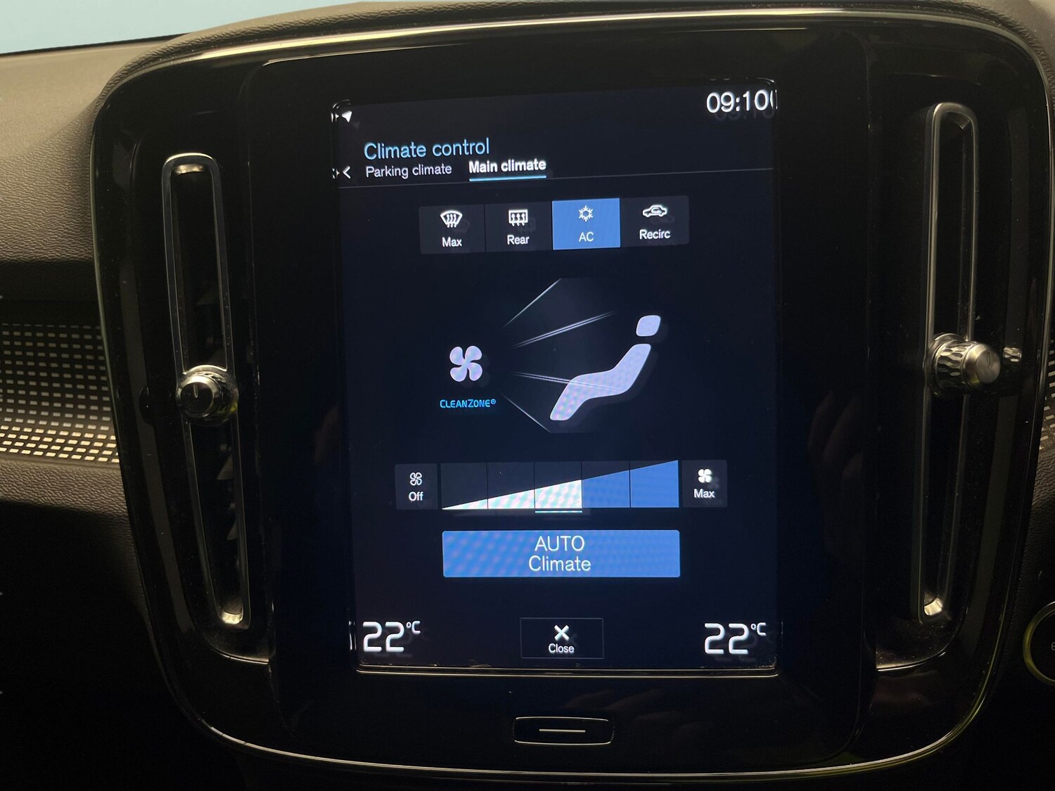 Used Volvo XC40 2021 for sale - 77676093: Photo 17