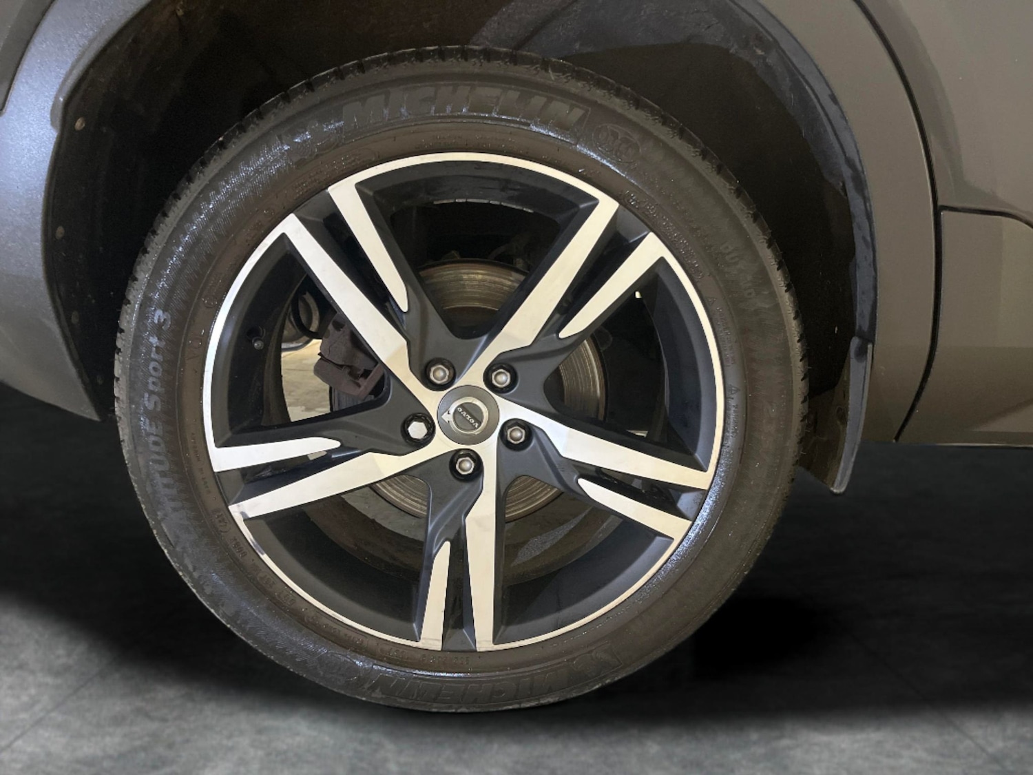 Used Volvo XC40 2021 for sale - 77676093: Photo 23