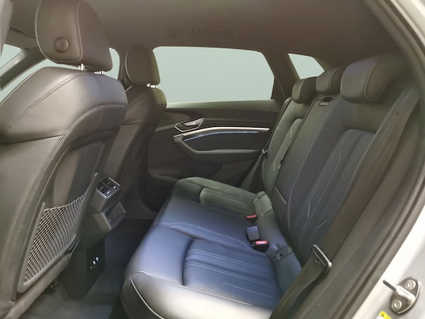 Used Audi e-tron 2022 for sale - 76204974: Photo 45