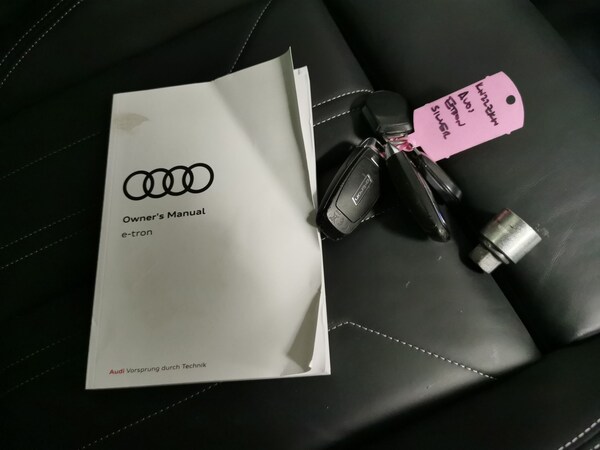 Used Audi e-tron 2022 for sale - 76204974: Photo 52