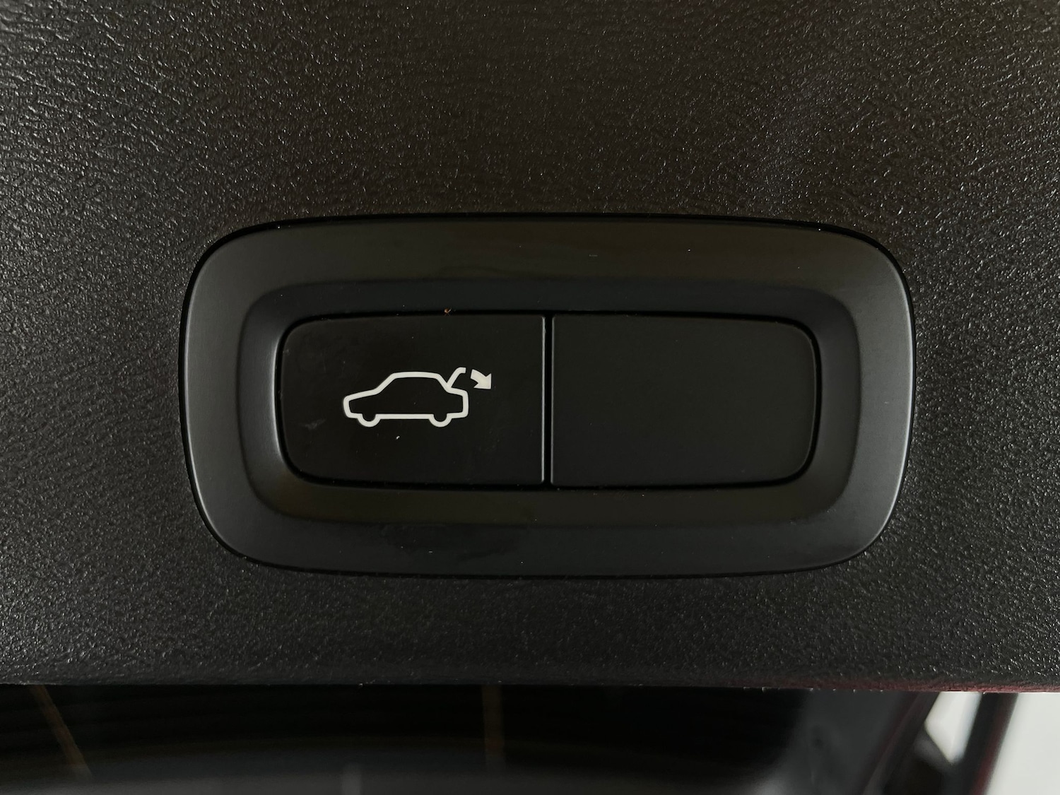 Used Volvo XC40 2023 for sale - 78107807: Photo 13