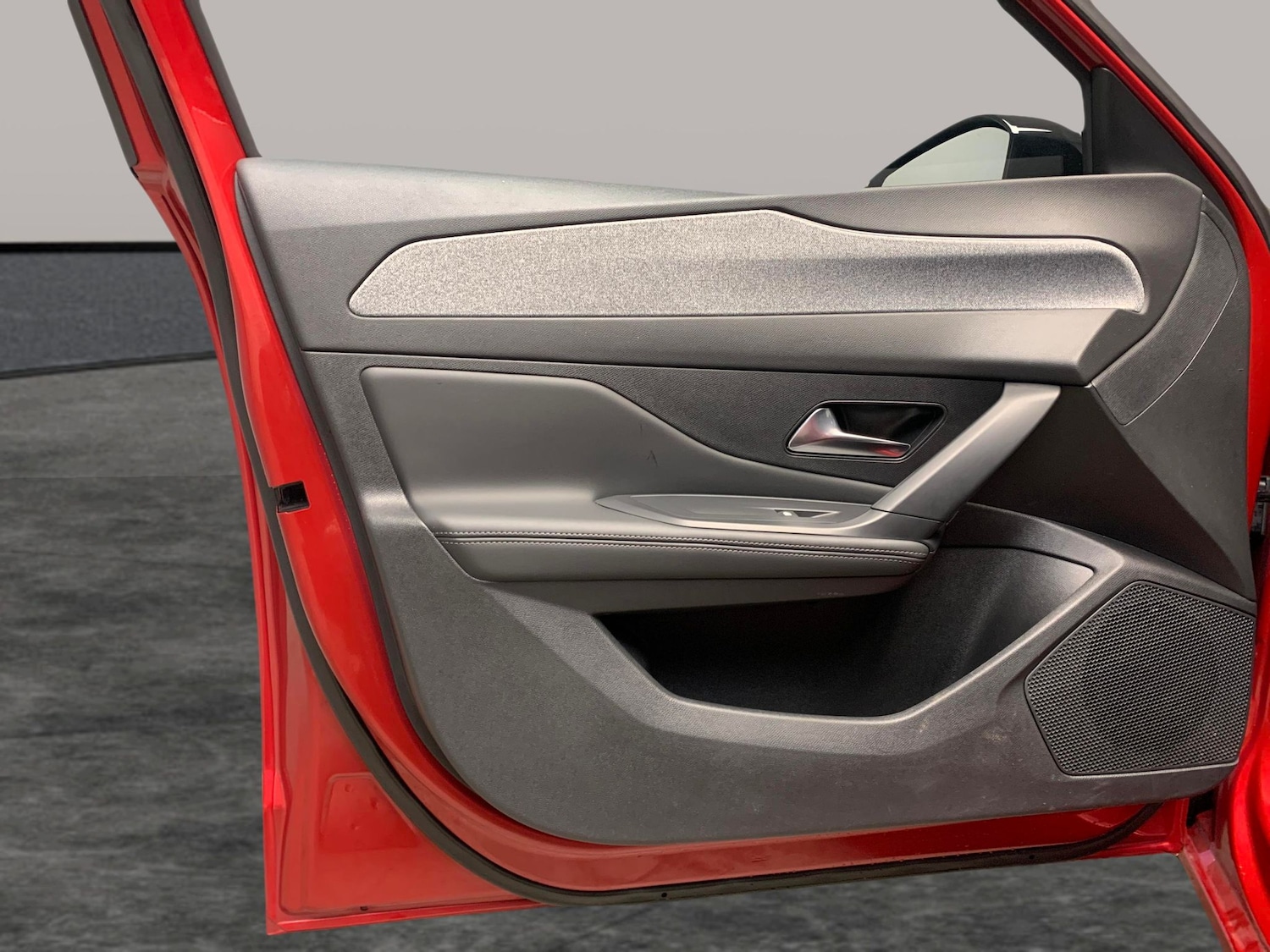 Used Peugeot 308 2023 for sale - 77873061: Photo 24