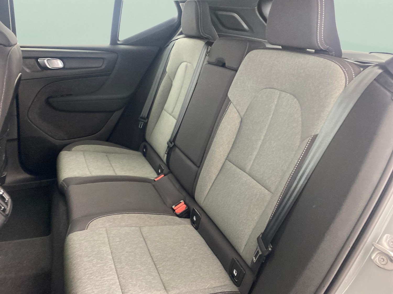 Used Volvo XC40 2024 for sale - 77718352: Photo 24