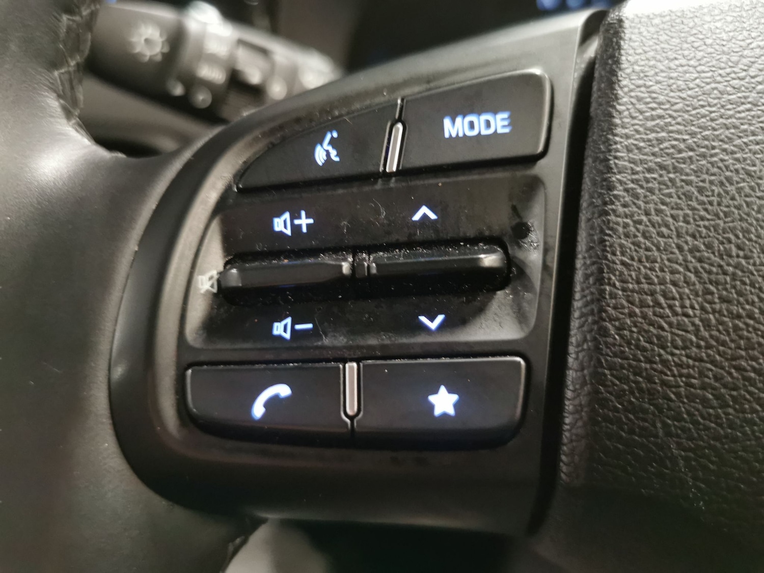 Used Hyundai i10 2023 for sale - 77240643: Photo 18