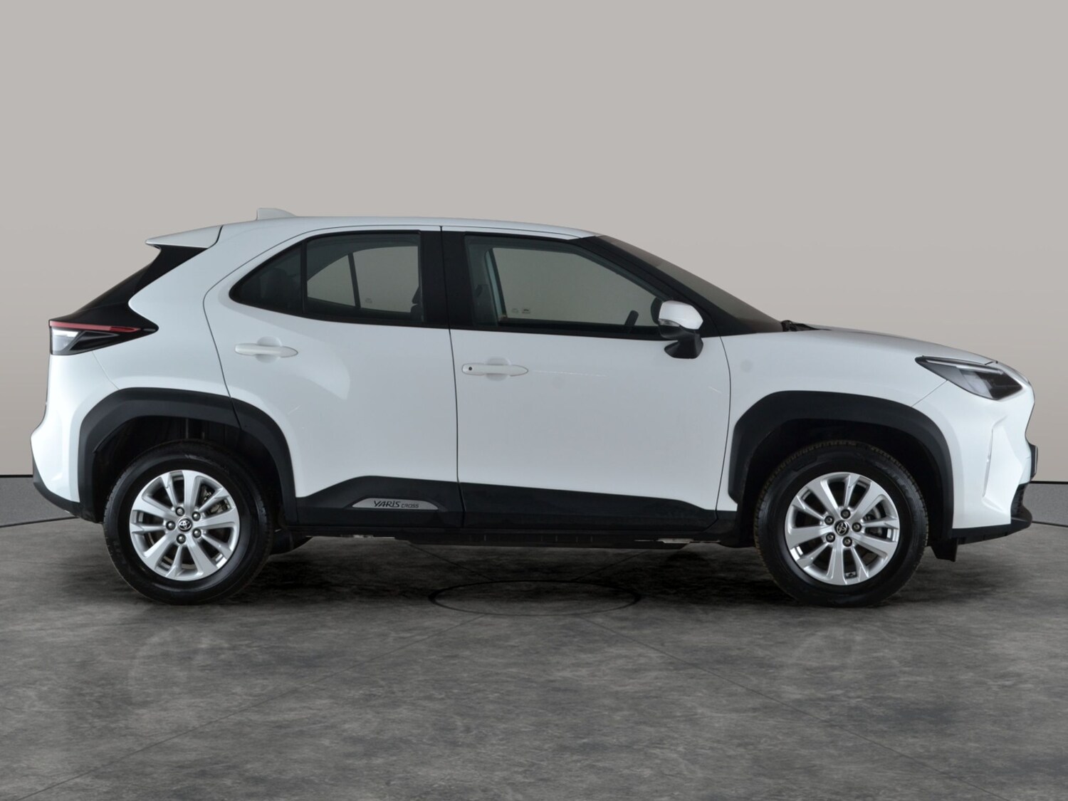 Used Toyota Yaris Cross for sale - 77829700: Photo 9