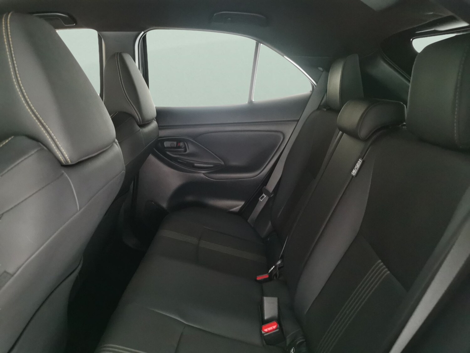 Used Toyota Yaris Cross 2022 for sale - 77889032: Photo 26