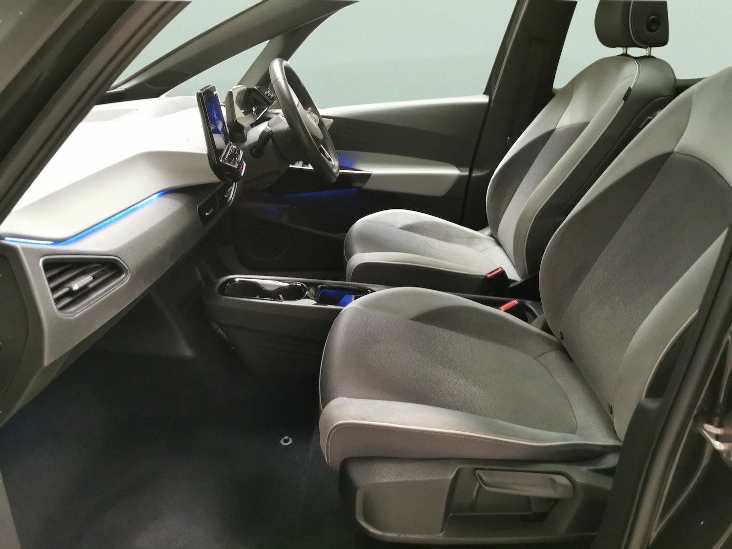 Used Volkswagen ID.3 2021 for sale - 77663197: Photo 4