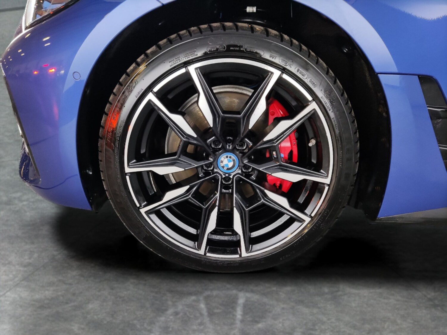 Used BMW i4 2023 for sale - 78163695: Photo 30