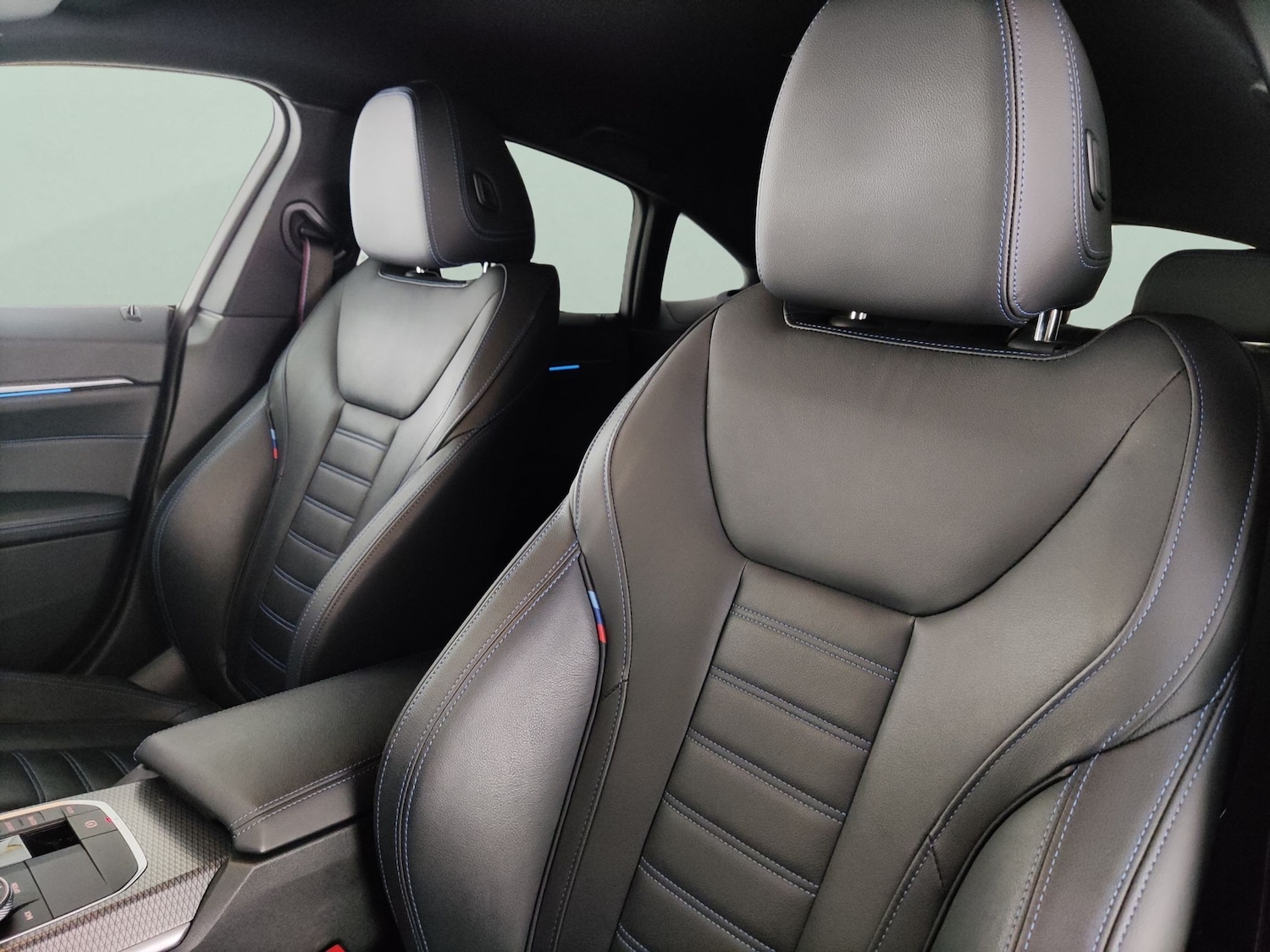 Used BMW i4 2023 for sale - 78163695: Photo 8