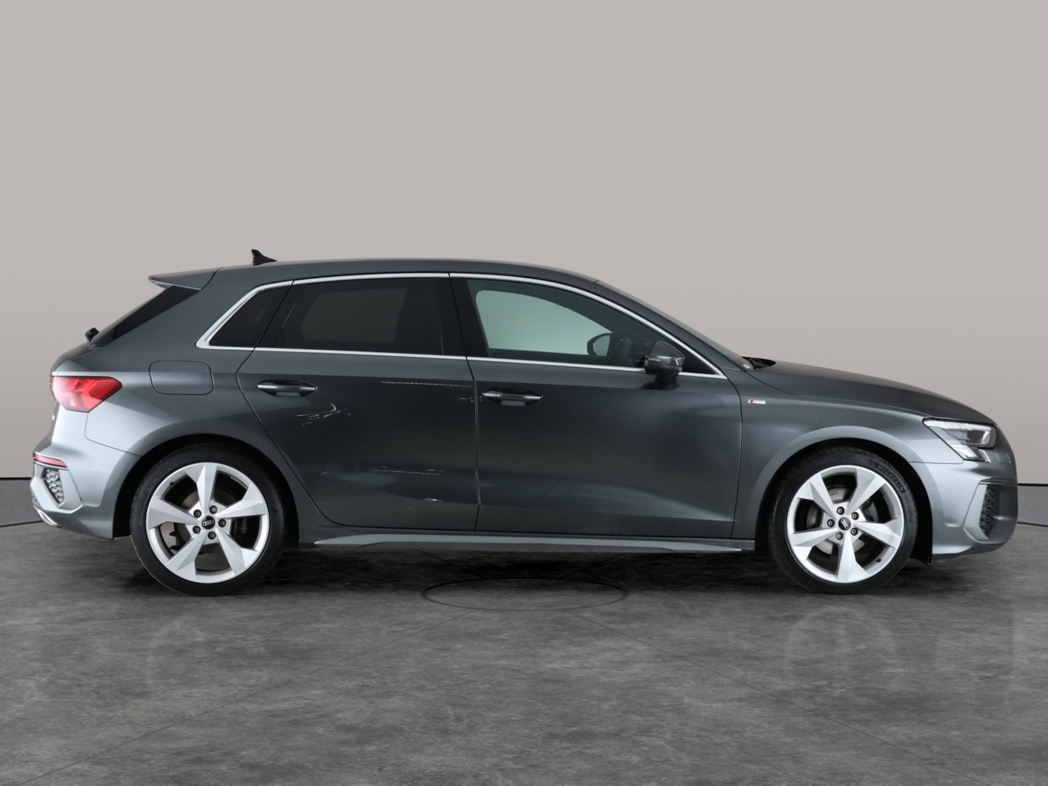 Used Audi A3 2021 for sale - 76577780: Photo 9