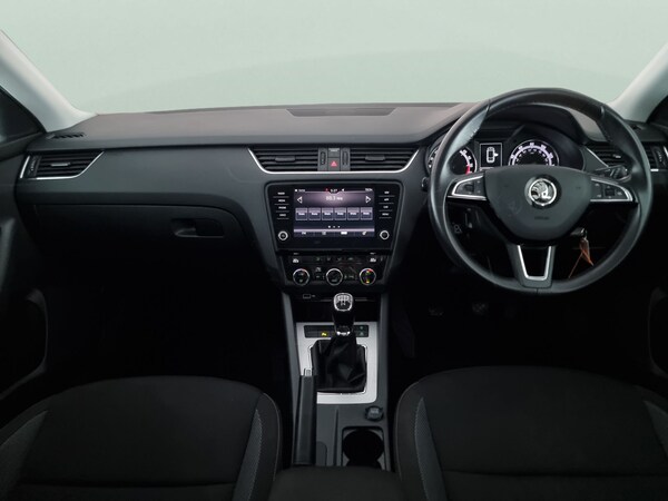 Used Skoda Octavia 2020 for sale - 76222458: Photo 8